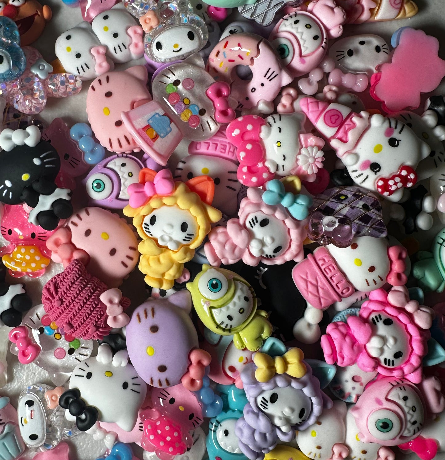 Live Kawaii Scoops (TikTok)